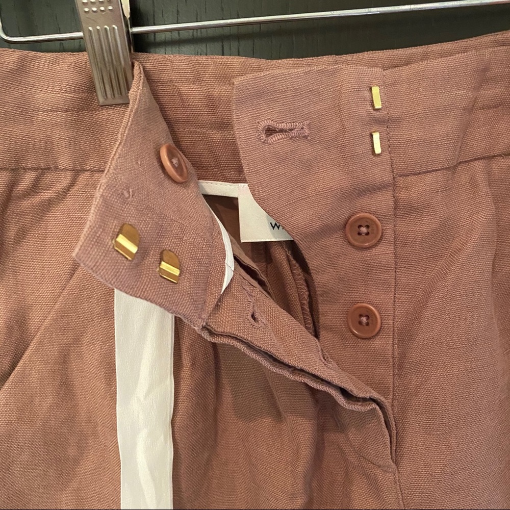 Shorts With White Adjustable String - image 5